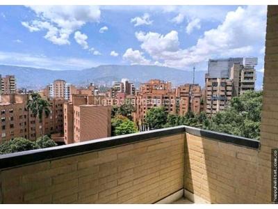Apartaestudio en venta en Laureles, Medellín, 31 m² · foto 13 de 19