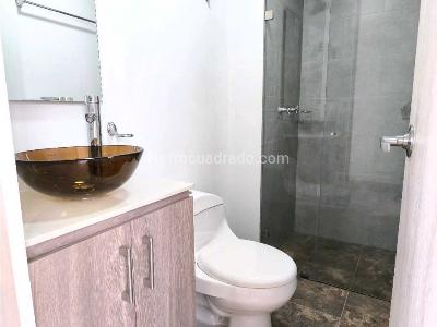 Apartaestudio en venta en Belen, Medellín, 25 m² · foto 3 de 13