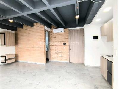 Apartaestudio en venta en La Floresta, Medellín, 34 m² · foto 5 de 13