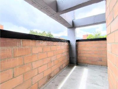 Apartaestudio en venta en La Floresta, Medellín, 34 m² · foto 8 de 13