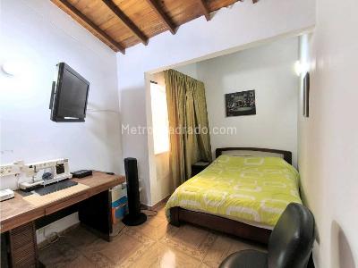 Casa de 3 alcobas en venta en Belen, Medellín, 78 m² · foto 12 de 20