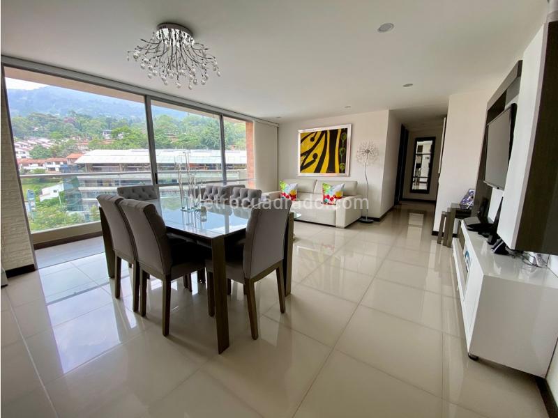 Piso – Envigado, Valle de Aburrá - Vista 2