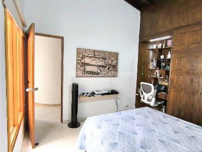 Casa de 3 alcobas en venta en Simon Bolivar, Medellín, 165 m² · foto 17 de 20
