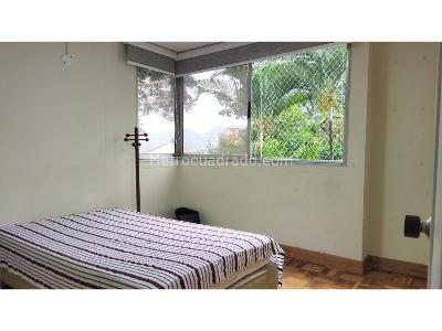 Apartamento de 3 alcobas en venta en Los Naranjos, Medellín, 165 m² · foto 13 de 17