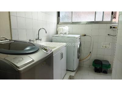 Apartamento de 3 alcobas en venta en Los Naranjos, Medellín, 165 m² · foto 14 de 17