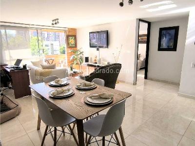 Apartamento de 2 alcobas en venta en Mayorca, Sabaneta, 71 m² · foto 2 de 18