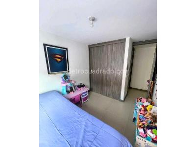 Apartamento en venta en La Almeria, Medellín · foto 11 de 17