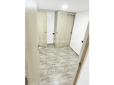 Apartamento de 3 alcobas en venta en Belen Las Violetas, Medellín, 80 m² · foto 10 de 16