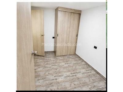 Apartamento de 3 alcobas en venta en Belen Las Violetas, Medellín, 80 m² · foto 3 de 16