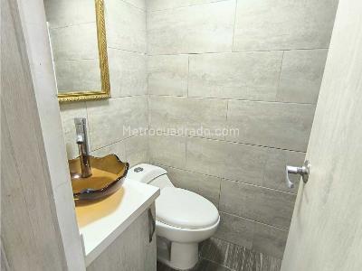 Apartaestudio en venta en Belen Fatima, Medellín, 36 m² · foto 6 de 9