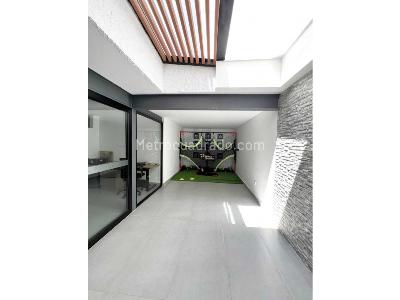 Casa de 3 alcobas en venta en Laureles Nogal, Medellín, 192 m² · foto 13 de 13