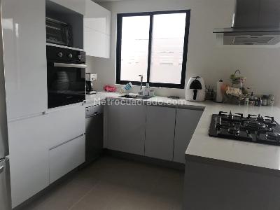 Apartamento de 3 alcobas en venta en Nicolas De Federman, Bogotá, 134 m² · foto 8 de 20