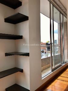 Apartamento en venta en Santa Barbara Occidental, Bogotá · foto 2 de 7