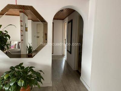 Apartamento en venta en La Victoria Norte, Bogotá · foto 11 de 20