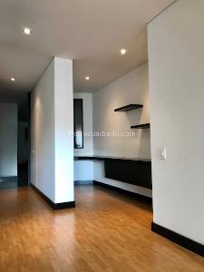 Apartamento en venta en Santa Barbara Central, Bogotá · foto 11 de 19