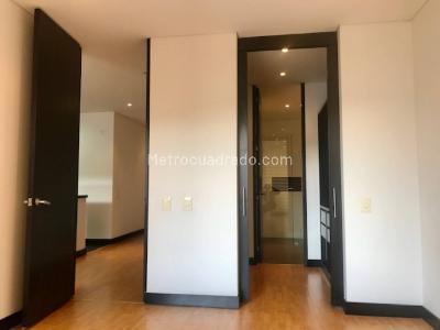 Apartamento en venta en Santa Barbara Central, Bogotá · foto 6 de 19