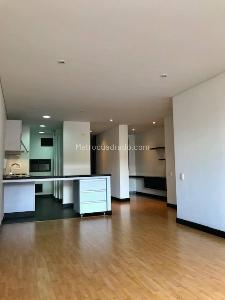 Apartamento en venta en Santa Barbara Central, Bogotá · foto 8 de 19