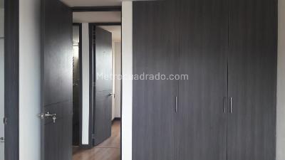Apartamento de 3 alcobas en venta en San Luis Galerias, Bogotá, 71 m² · foto 10 de 11