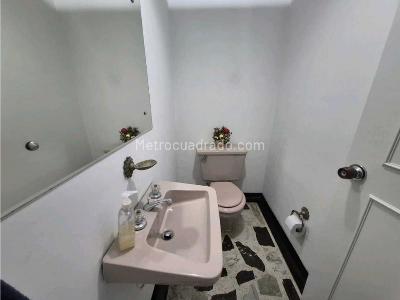 Casa en venta en Niza, Bogotá · foto 11 de 20