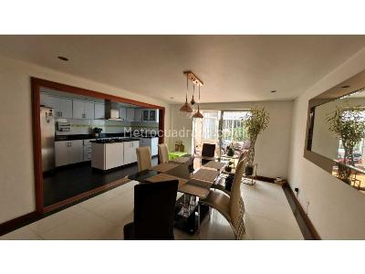 Casa de 5 alcobas en venta en Campincito, Chía, 263 m² · foto 7 de 20