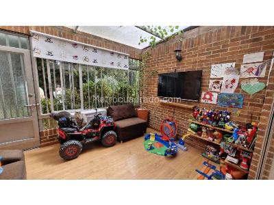 Casa de 5 alcobas en venta en Campincito, Chía, 263 m² · foto 13 de 20