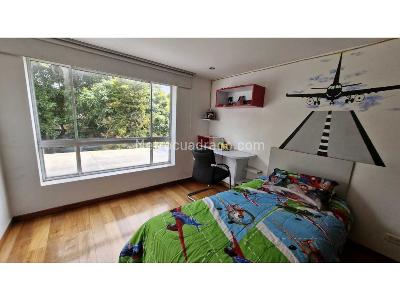 Casa de 5 alcobas en venta en Campincito, Chía, 263 m² · foto 15 de 20