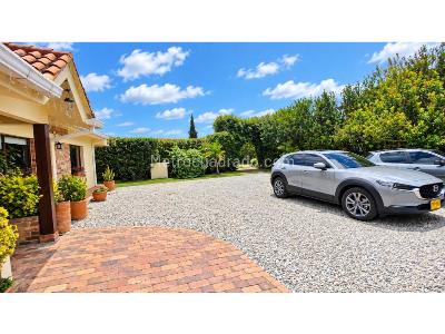 Casa de 4 alcobas en venta en Fonqueta, Chía, 221 m² · foto 2 de 20