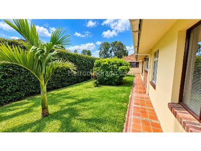 Casa de 4 alcobas en venta en Fonqueta, Chía, 221 m² · foto 3 de 20
