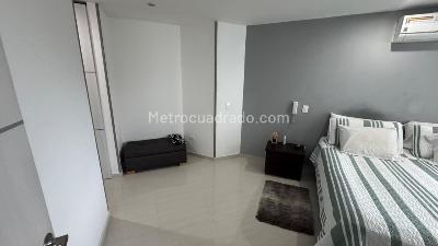 Apartamento de 3 alcobas en venta en Terrazas Del Llano, Villavicencio, 119 m² · foto 7 de 18