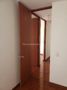Apartamento de 3 alcobas en venta en Gilmar, Bogotá, 52 m² · foto 3 de 20