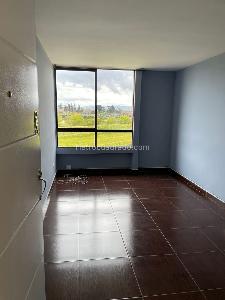 Apartamento de 3 alcobas en venta en Ciudad Verde, Soacha, 46 m² · foto 4 de 11