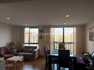 Apartamento de 2 alcobas en venta en Ciudadela Gran Granada, Bogotá, 66 m² · foto 2 de 17