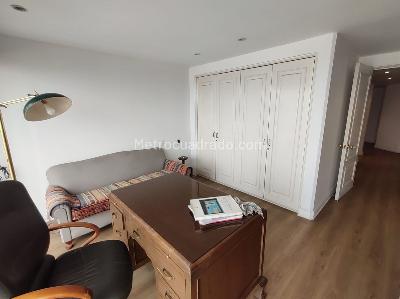 Apartamento en venta en Los Rosales, Bogotá · foto 18 de 20