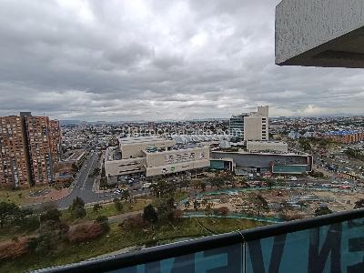 Apartamento de 4 alcobas en venta en Pontevedra, Bogotá, 106 m² · foto 2 de 20