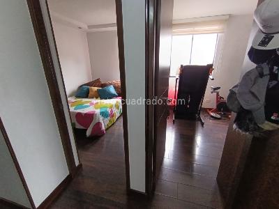 Apartamento de 4 alcobas en venta en Pontevedra, Bogotá, 106 m² · foto 14 de 20