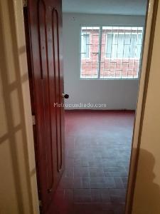 Casa de 5 alcobas en venta en Desarrollo El Japon, Bogotá, 180 m² · foto 20 de 20