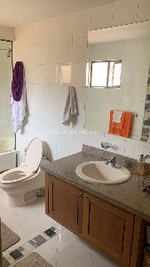 Casa de 5 alcobas en arriendo en Los Maderos, Bogotá, 300 m² · foto 11 de 20
