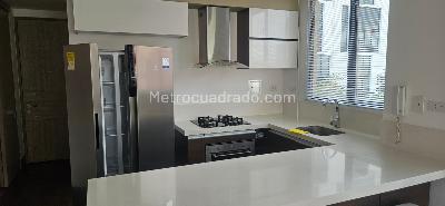 Apartamento de 1 alcoba en arriendo en Chico, Bogotá, 60 m² · foto 3 de 12