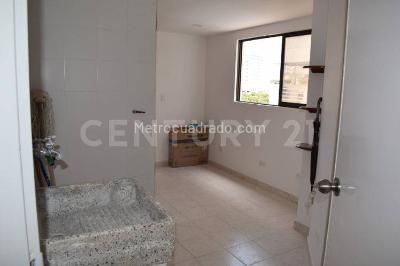 Apartamento de 3 alcobas en venta en Manga, Cartagena, 113 m² · foto 15 de 19