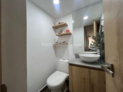 Apartamento de 3 alcobas en venta en Sur Oriente, Medellín, 136 m² · foto 4 de 11