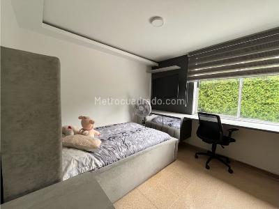 Apartamento de 3 alcobas en venta en Sur Oriente, Medellín, 136 m² · foto 6 de 11