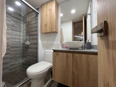 Apartamento de 3 alcobas en venta en Sur Oriente, Medellín, 136 m² · foto 8 de 11