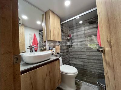 Apartamento de 3 alcobas en venta en Sur Oriente, Medellín, 136 m² · foto 10 de 11