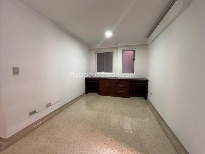 Apartamento Amplio de 3 Alcobas en Centro Occidente - 9