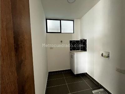 Apartamento de 3 alcobas en venta en Sur, Envigado, 102 m² · foto 6 de 17