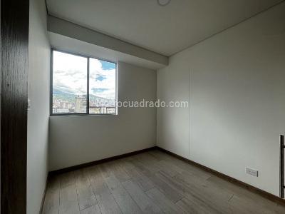 Apartamento en venta en Sur, Itagüí · foto 11 de 19