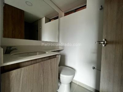 Apartamento en venta en Sur, Itagüí · foto 15 de 19