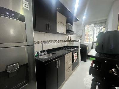 Apartamento de 3 alcobas en venta en Sur, Itagüí, 56 m² · foto 4 de 14