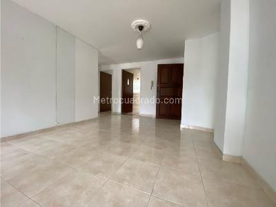 Apartamento en venta en Pinares, Pereira · foto 3 de 20
