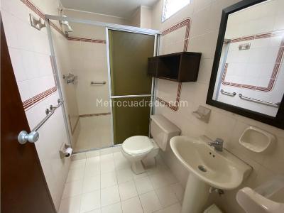 Apartamento en venta en Pinares, Pereira · foto 9 de 20